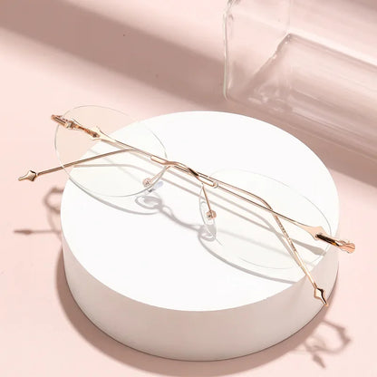 Oval Photochromic Myopia Glasses Women
