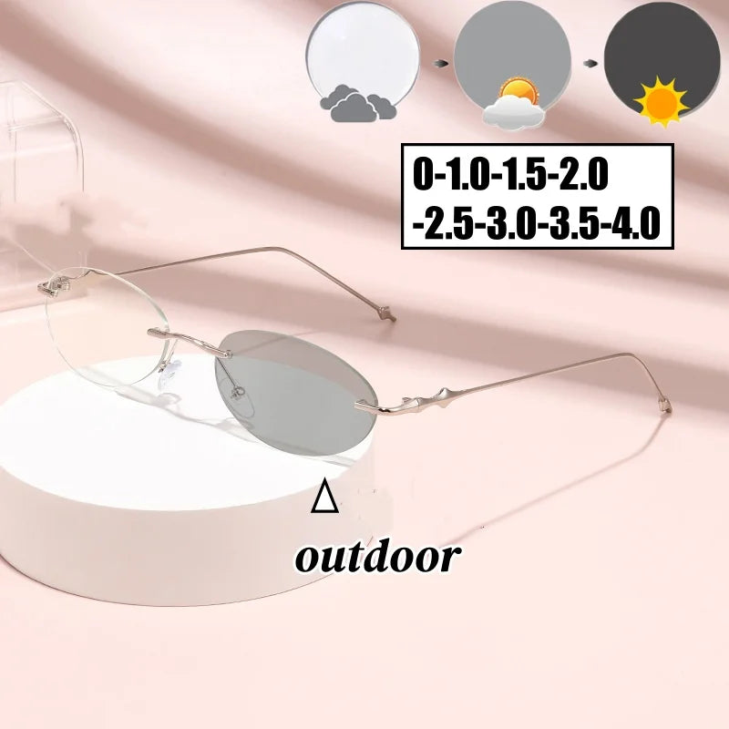 Oval Photochromic Myopia Glasses Women